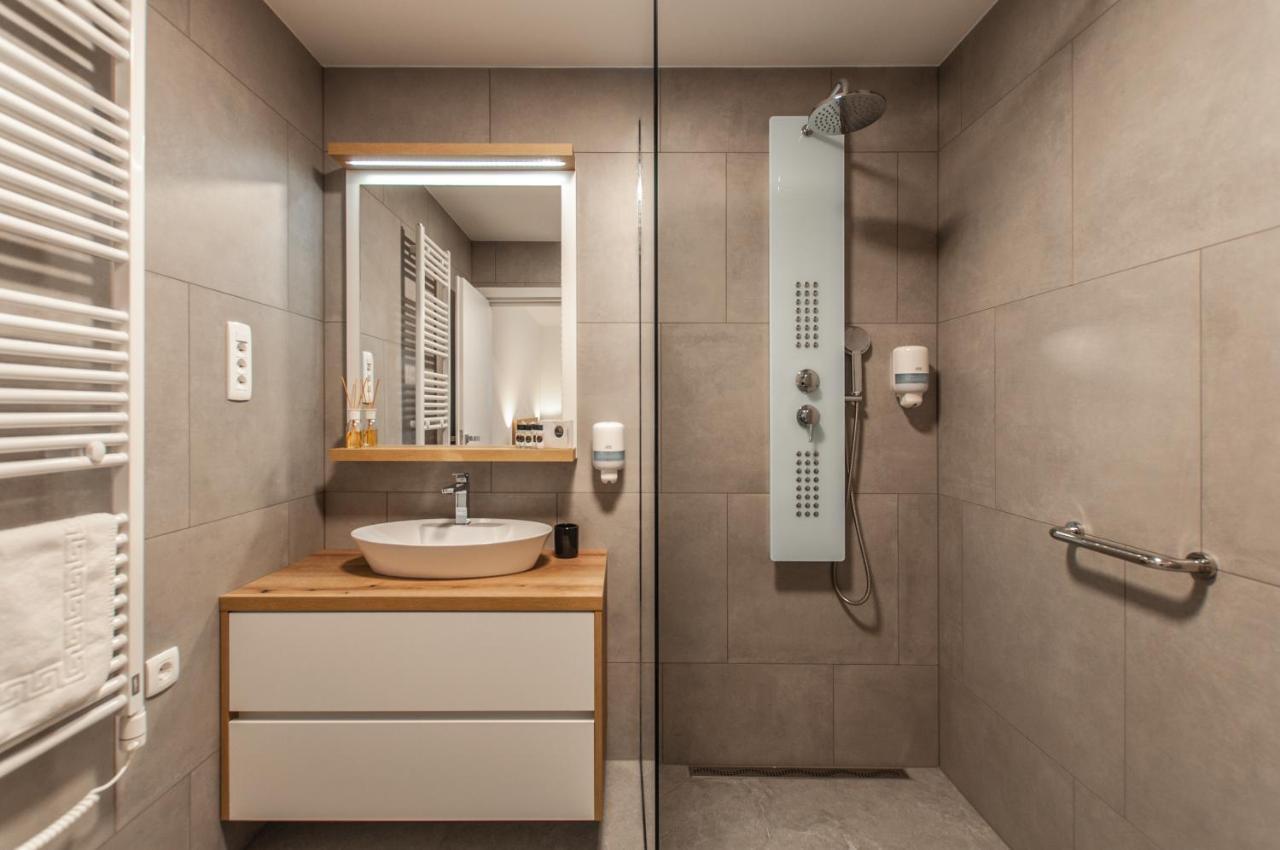 Apartments Ursus ブレッド エクステリア 写真