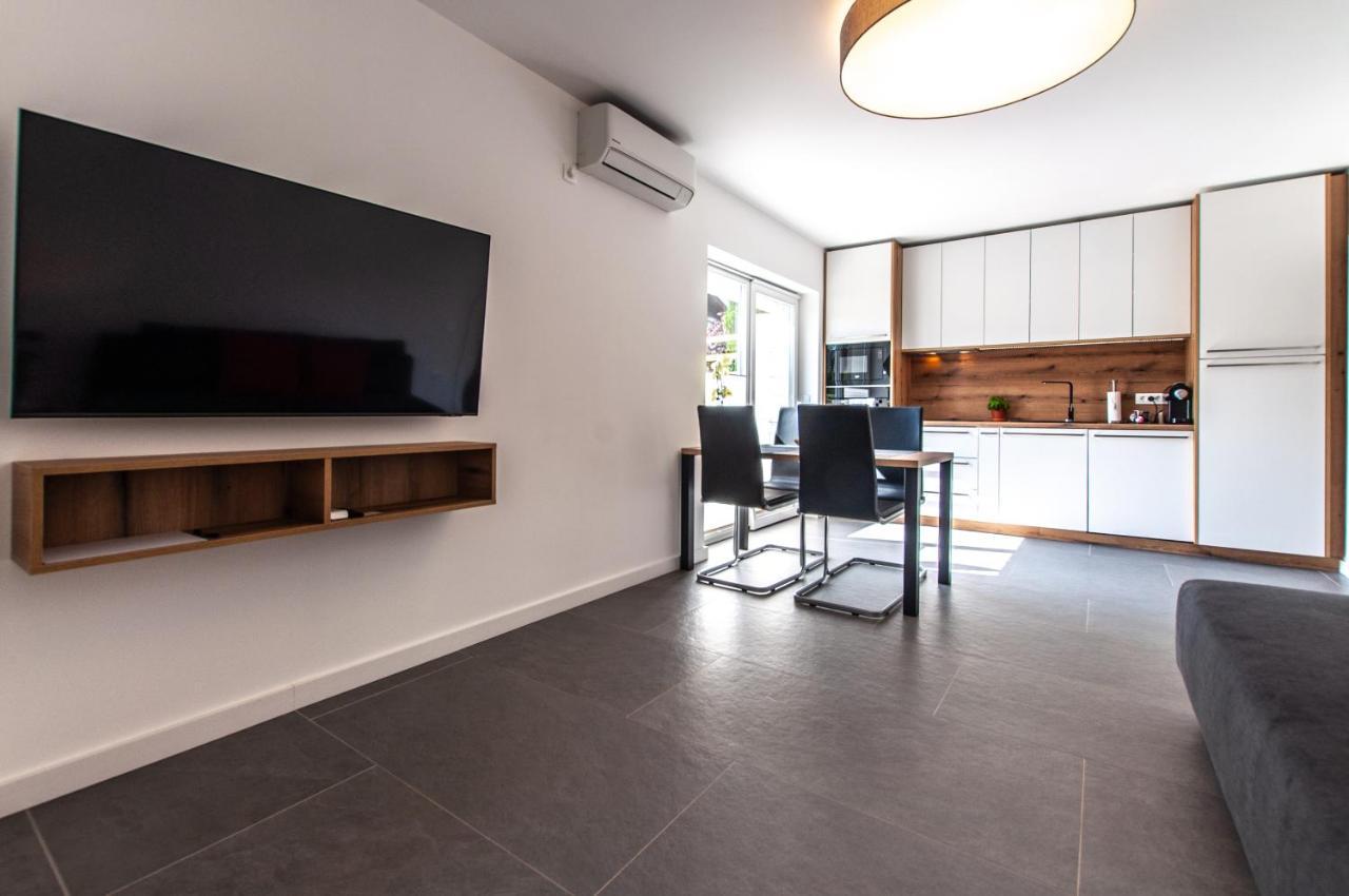 Apartments Ursus ブレッド エクステリア 写真