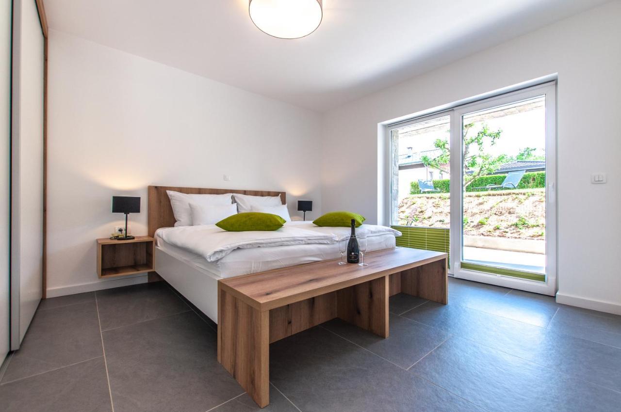 Apartments Ursus ブレッド エクステリア 写真