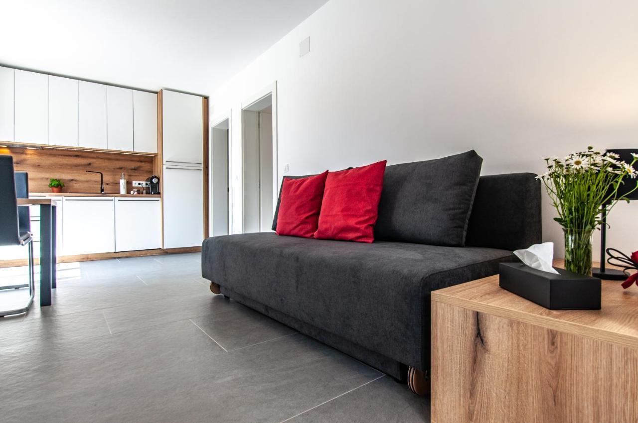 Apartments Ursus ブレッド エクステリア 写真