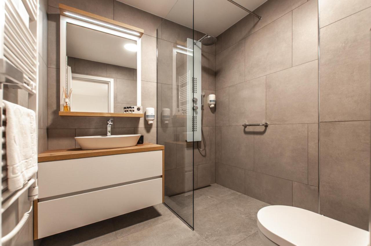Apartments Ursus ブレッド エクステリア 写真